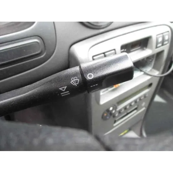 MG ROVER MG ZS (T/RT) '2004 120 AZUL