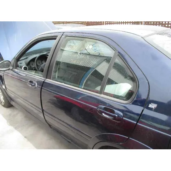 MG ROVER MG ZS (T/RT) '2004 120 AZUL