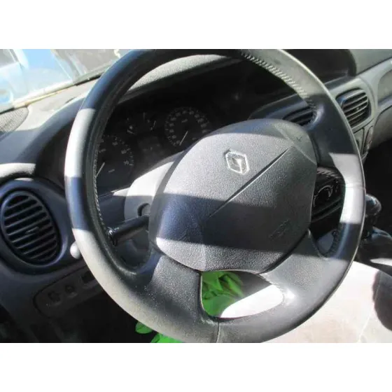 RENAULT MEGANE I FASE 2 CLASSIC (LA..) '2000 1.6 16V AUTHENTIQUE VERDE