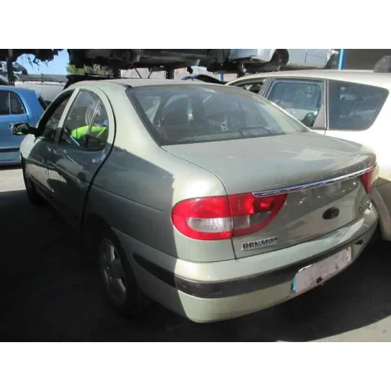 RENAULT MEGANE I FASE 2 CLASSIC (LA..) '2000 1.6 16V AUTHENTIQUE VERDE