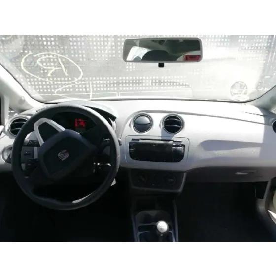 SEAT IBIZA (6J5) '2010 REFERENCE BLANCO