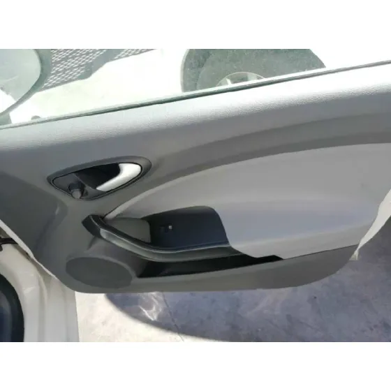 SEAT IBIZA (6J5) '2010 REFERENCE BLANCO