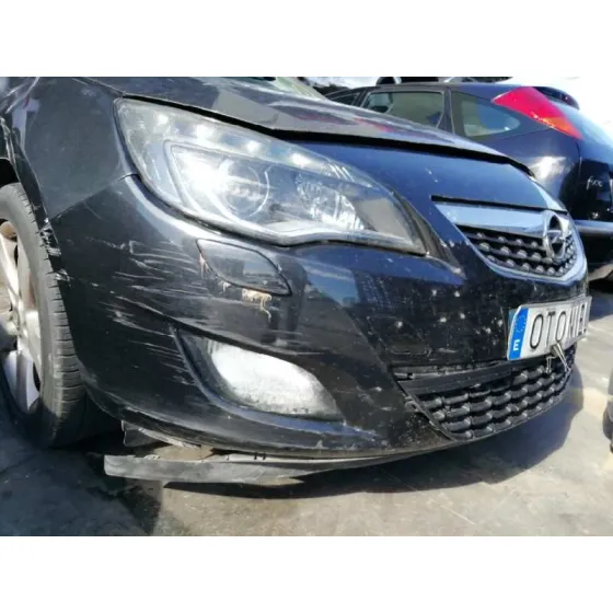 OPEL ASTRA J SPORTS TOURER '2009 COSMO NEGRO
