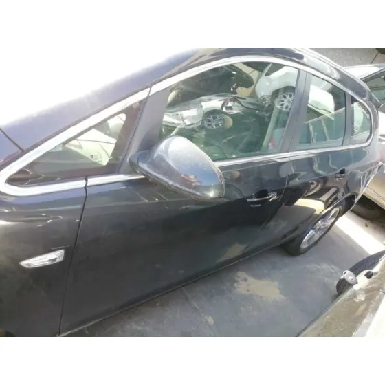 OPEL ASTRA J SPORTS TOURER '2009 COSMO NEGRO