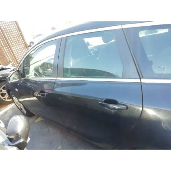 OPEL ASTRA J SPORTS TOURER '2009 COSMO NEGRO