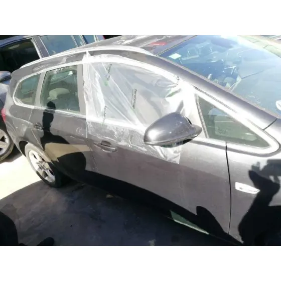 OPEL ASTRA J SPORTS TOURER '2009 COSMO NEGRO