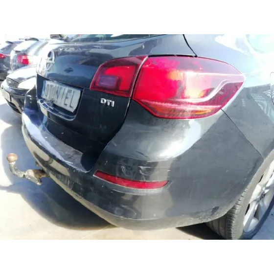 OPEL ASTRA J SPORTS TOURER '2009 COSMO NEGRO