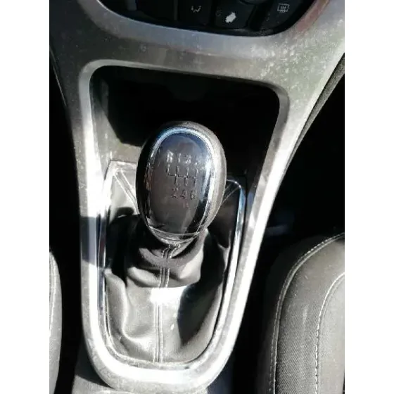 OPEL ASTRA J SPORTS TOURER '2009 COSMO NEGRO