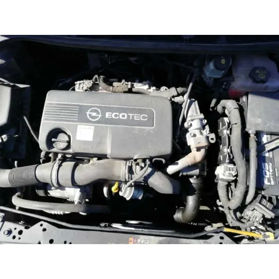 OPEL ASTRA J SPORTS TOURER '2009 COSMO NEGRO
