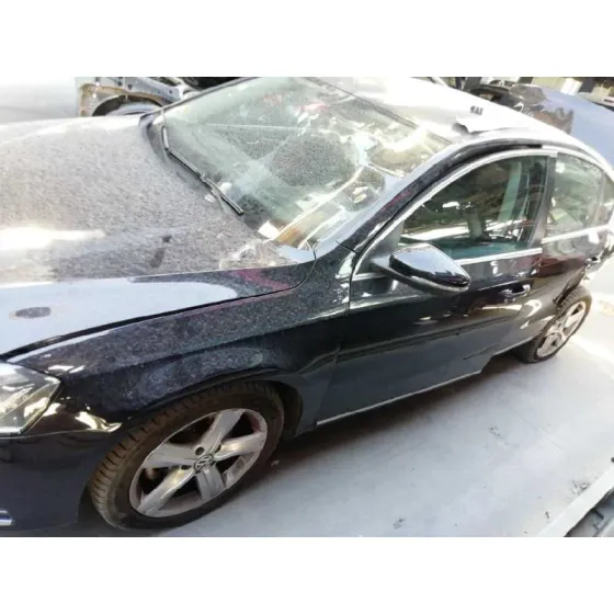 VOLKSWAGEN PASSAT LIM. (362) '2014 2.0 TDI NEGRO