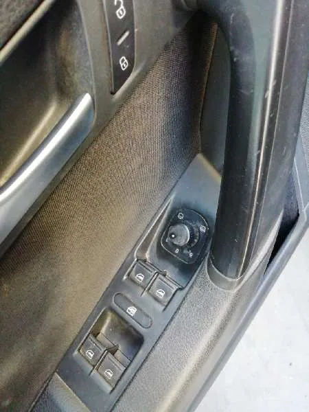 VOLKSWAGEN PASSAT LIM. (362) '2014 2.0 TDI NEGRO