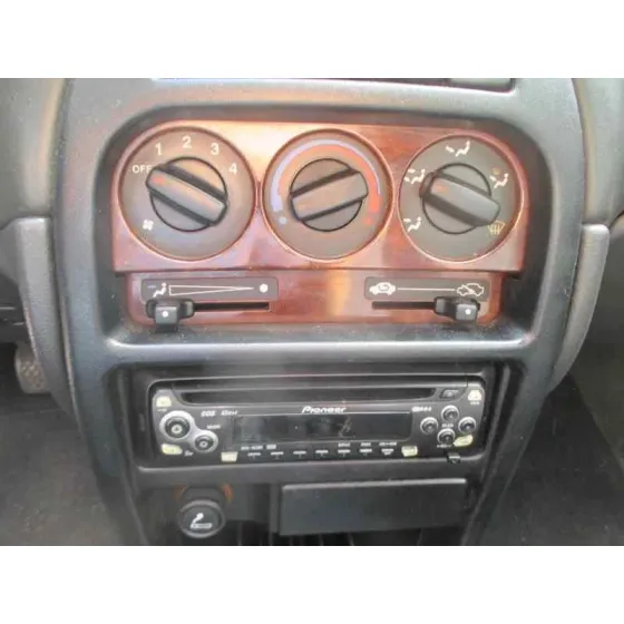MG ROVER SERIE 25 (RF) '2001 CLASSIC (3-PTAS.) VERDE