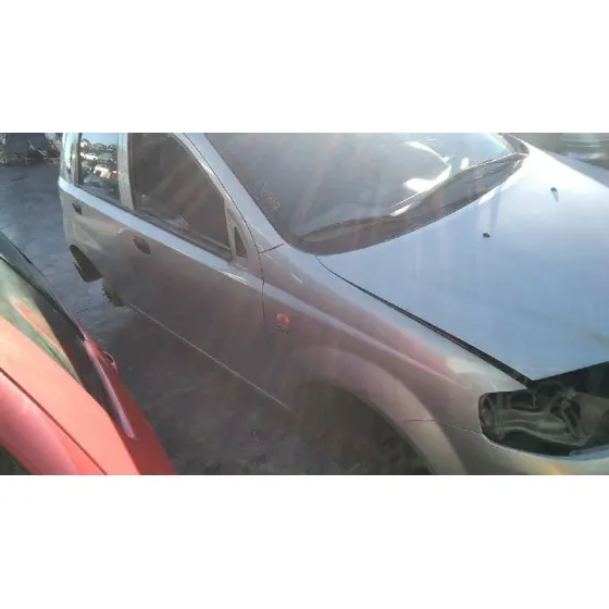 DAEWOO KALOS '2004 1.2 SE PLATA
