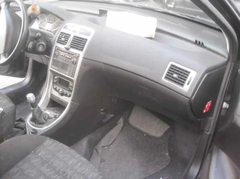 PEUGEOT 307 (S1) PEUGEOT 307 (S1) '2004 XS NEGRO 2001