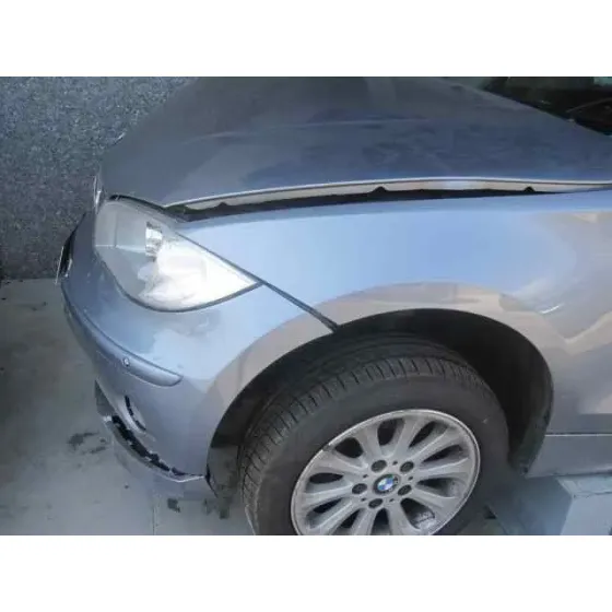 BMW SERIE 1 BERLINA (E81/E87) '2006 120D GRIS CENIZA
