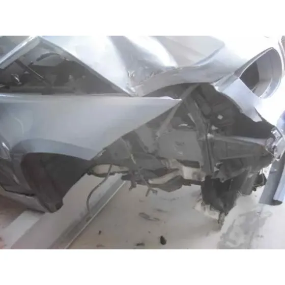 BMW SERIE 1 BERLINA (E81/E87) '2006 120D GRIS CENIZA