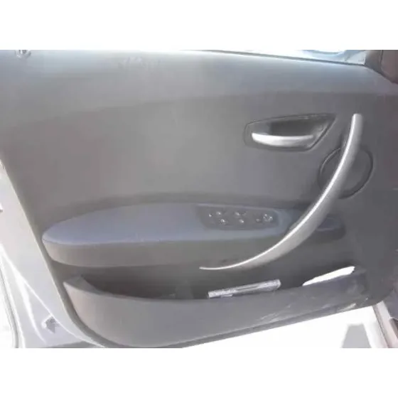 BMW SERIE 1 BERLINA (E81/E87) '2006 120D GRIS CENIZA