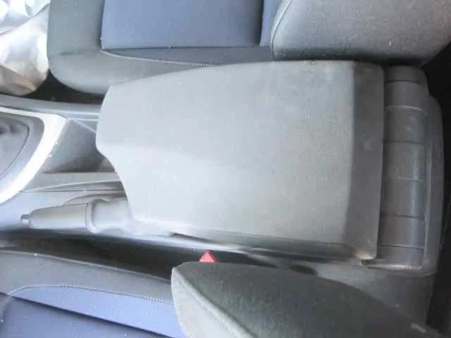 BMW SERIE 1 BERLINA (E81/E87) '2006 120D GRIS CENIZA