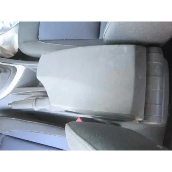 BMW SERIE 1 BERLINA (E81/E87) '2006 120D GRIS CENIZA