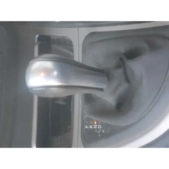 BMW SERIE 1 BERLINA (E81/E87) '2006 120D GRIS CENIZA