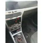 OPEL ASTRA GTC OPEL ASTRA GTC '2005 COSMO NEGRO 2004