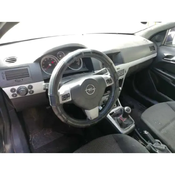 OPEL ASTRA GTC '2005 COSMO NEGRO