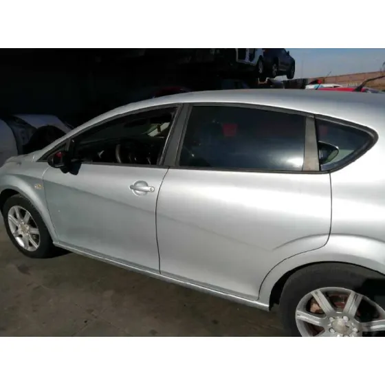SEAT LEON (1P1) '2006 REFERENCE GRIS