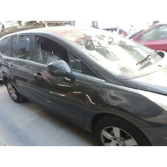 PEUGEOT 5008 '2010 PREMIUM GRIS