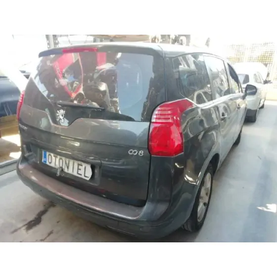 PEUGEOT 5008 '2010 PREMIUM GRIS