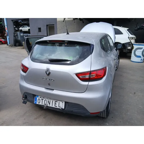 D4FD7. CAMBIO MANUAL 5V CVF/KW: 9.54/54