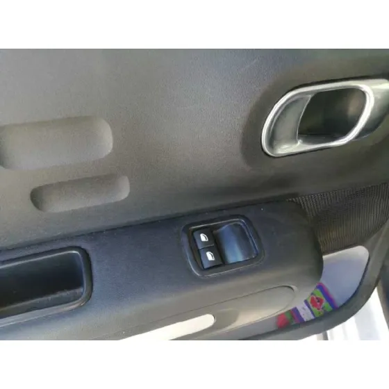 CITROEN C3 '2019 1.5 BLUE-HDI FAP BLANCO