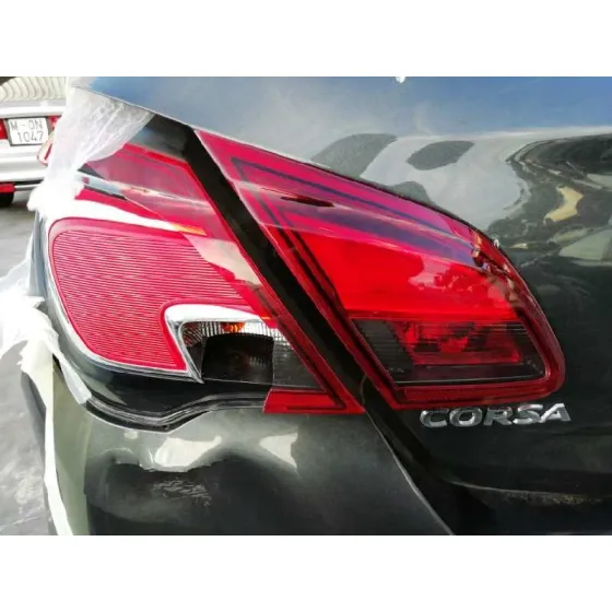 OPEL CORSA E '2018 1.4 NEGRO