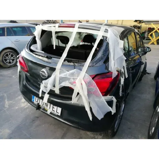 OPEL CORSA E '2018 1.4 NEGRO