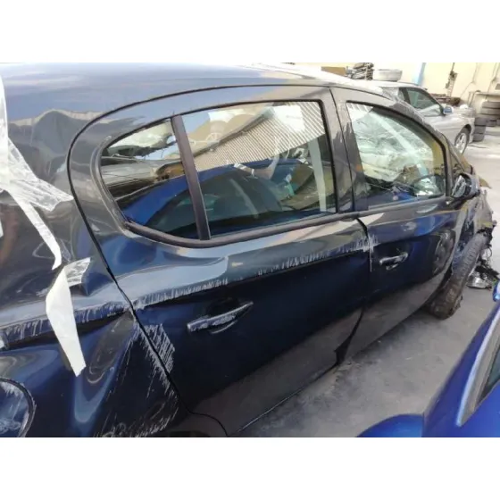 OPEL CORSA E '2018 1.4 NEGRO