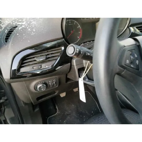 OPEL CORSA E '2018 1.4 NEGRO