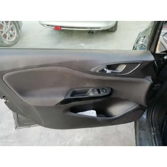 OPEL CORSA E '2018 1.4 NEGRO