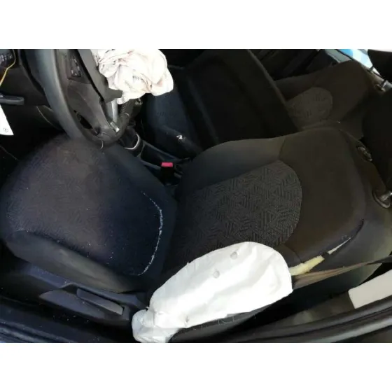 OPEL CORSA E '2018 1.4 NEGRO