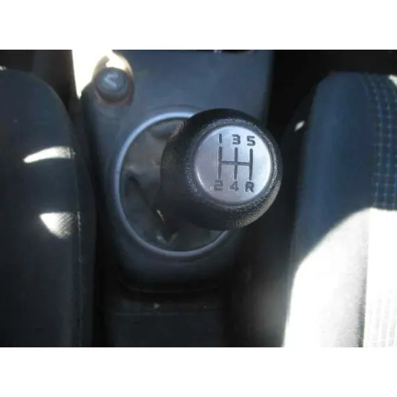 SUZUKI SWIFT BERLINA (MZ) '2005 1.3 16V CAT AZUL