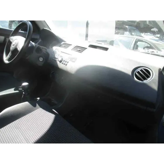 SUZUKI SWIFT BERLINA (MZ) '2005 1.3 16V CAT AZUL