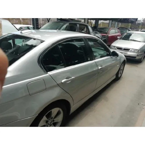 BMW SERIE 3 BERLINA (E90) '2007 325XI GRIS