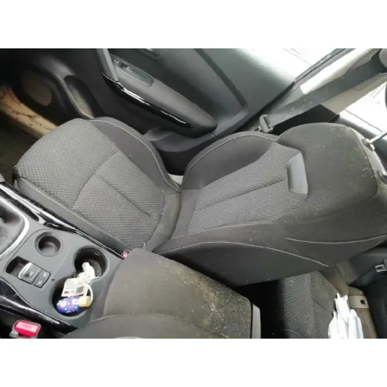 RENAULT KADJAR '2016 BUSINESS AZUL