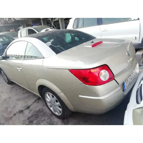 RENAULT MEGANE II COUPE/CABRIO '2006 CONFORT AUTHENTIQUE GRIS
