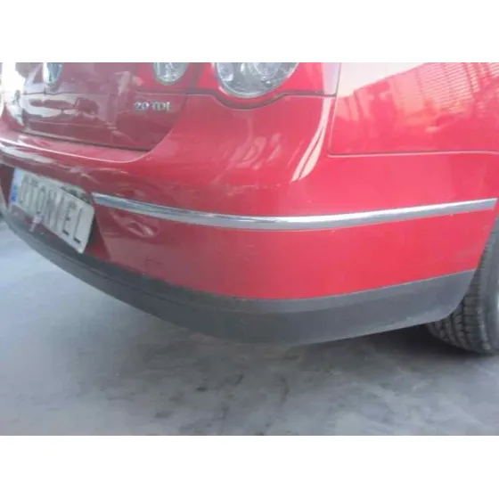 VOLKSWAGEN PASSAT BERLINA (3C2) '2008 ADVANCE ROJO