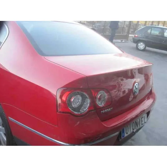 VOLKSWAGEN PASSAT BERLINA (3C2) '2008 ADVANCE ROJO