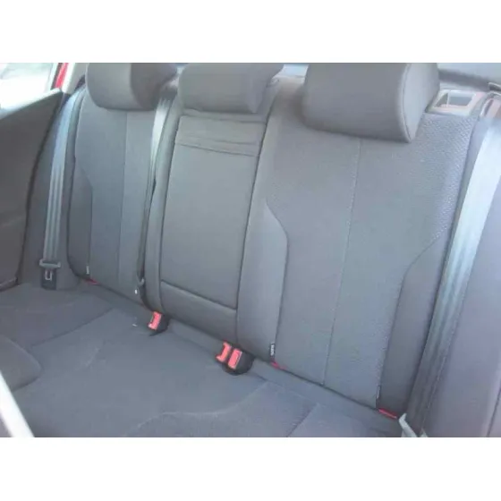 VOLKSWAGEN PASSAT BERLINA (3C2) '2008 ADVANCE ROJO