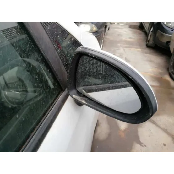 OPEL CORSA D '2008 1.3 16V CDTI CAT (Z 13 DTH / L4I) BLANCO