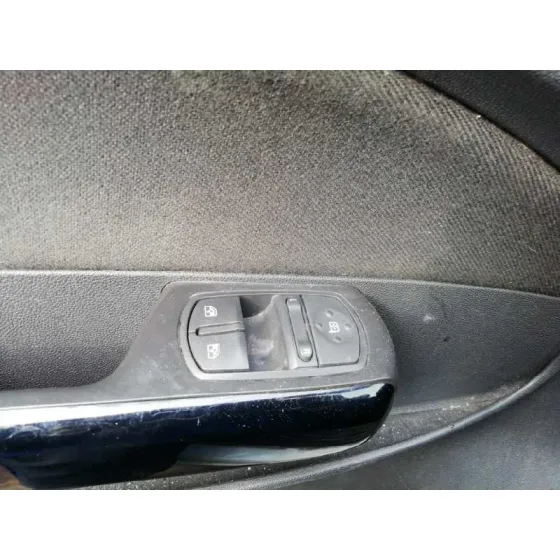 OPEL CORSA D '2008 1.3 16V CDTI CAT (Z 13 DTH / L4I) BLANCO