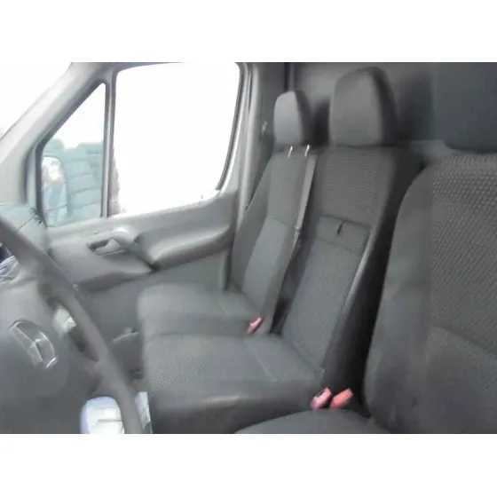 MERCEDES SPRINTERII CAJA CERRADA (DESDE 01.06) '2008 2.1 CDI CAT AMARILLA / ROTULOS MARRON