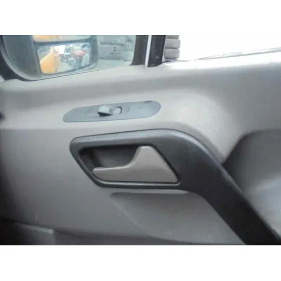 MERCEDES SPRINTERII CAJA CERRADA (DESDE 01.06) '2008 2.1 CDI CAT AMARILLA / ROTULOS MARRON