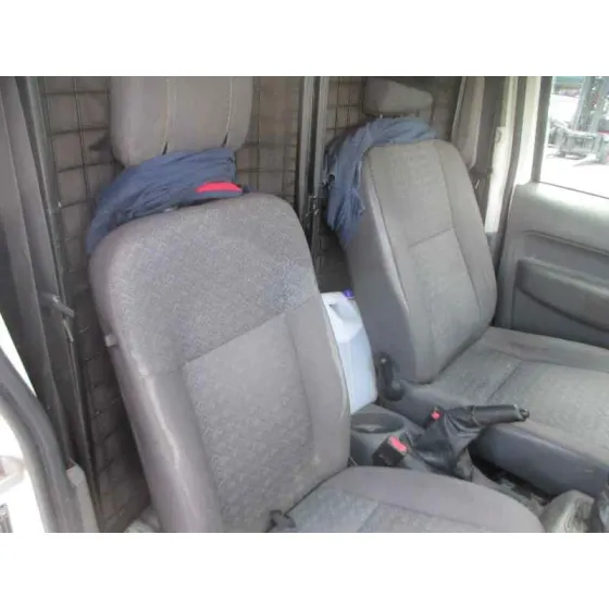 FORD TOURNEO CONNECT (TC7) '2006 1.8 TDCI CAT BLANCO